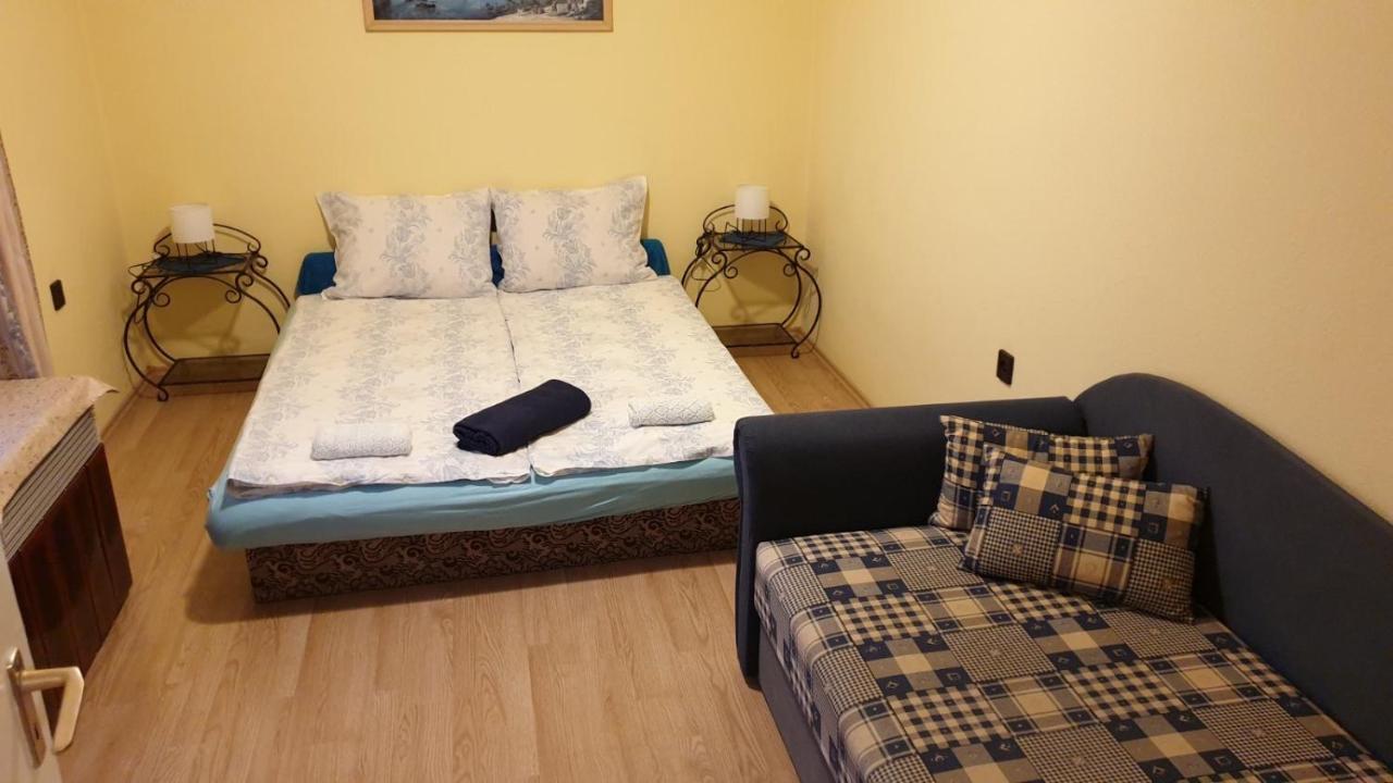 Ilona Apartmanok Balatonboglár Eksteriør billede